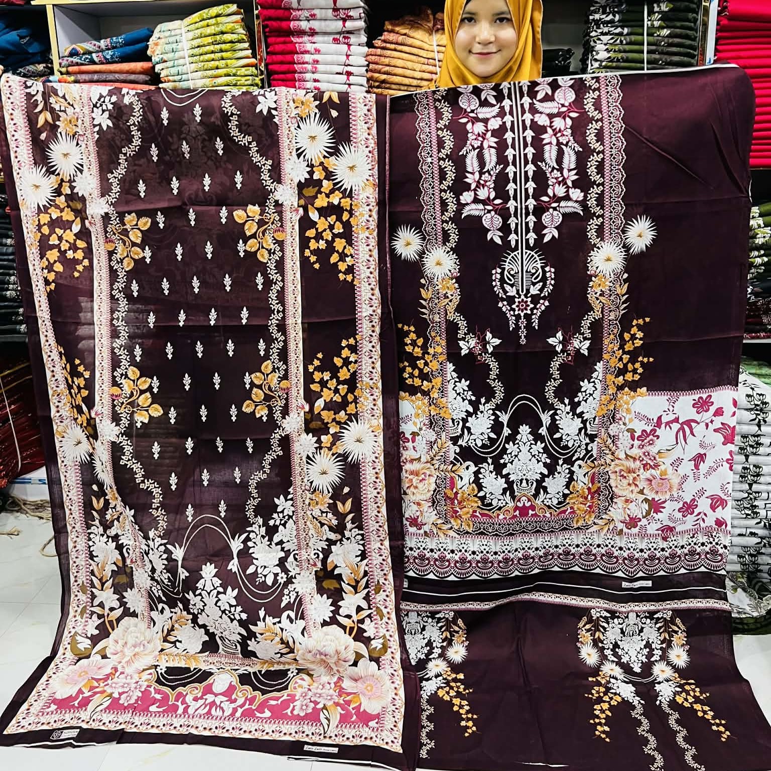 New Unstitched Kashmiri Cotton ১০০ সুতি Three Piece for Women– Unstitched Dress-1650